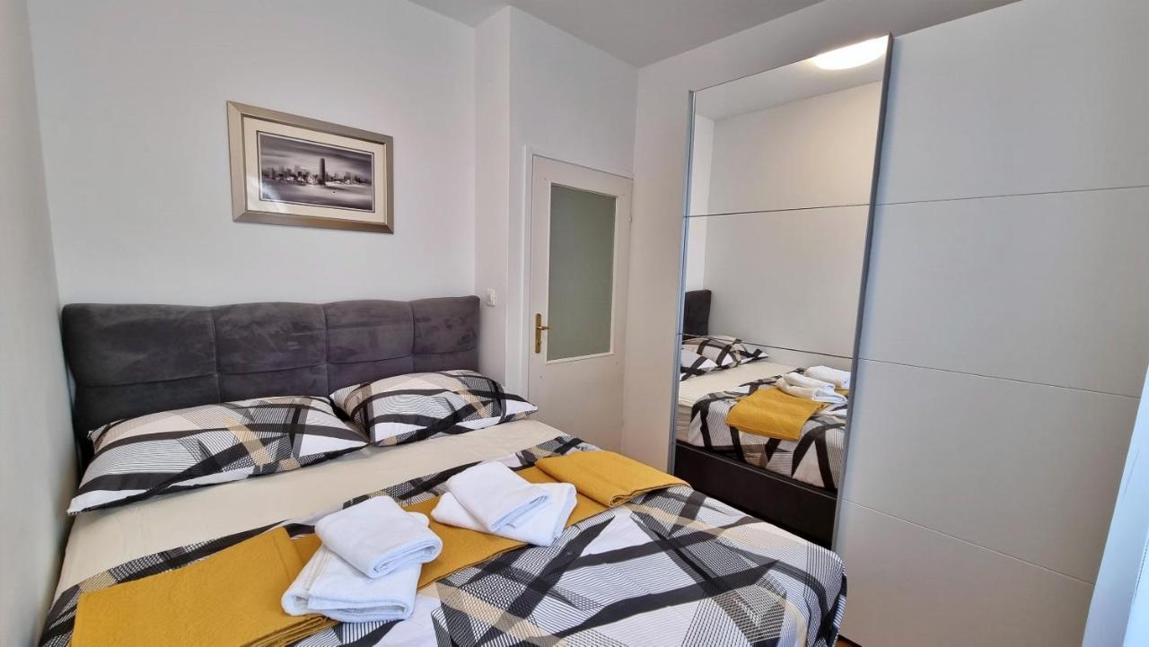 Apartment Hana Omiš Exteriör bild